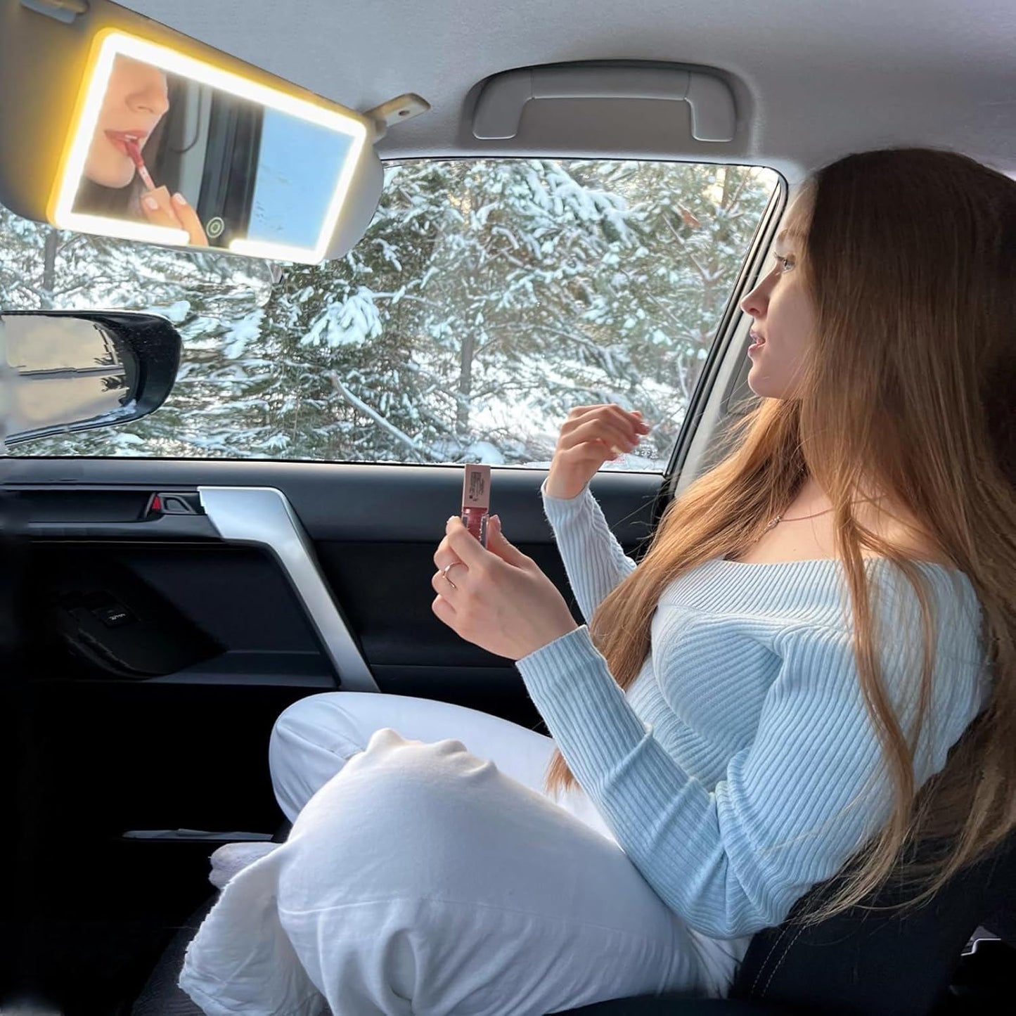 ✨ Espejo con Luz LED Táctil para Auto – Iluminación Profesional al Instante 🚘